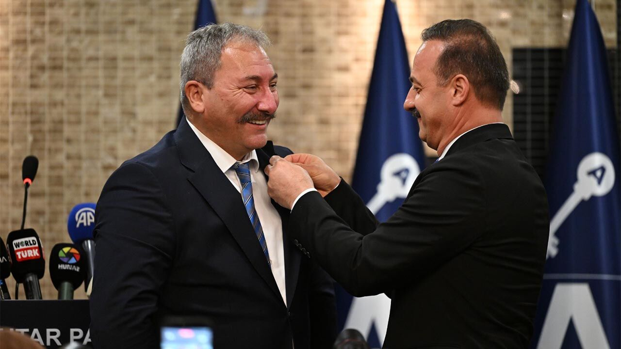 Turkiye Anahtrar Parti Tolga Akalin Katilim Yavuz Agıralioglu Aciklama (1)