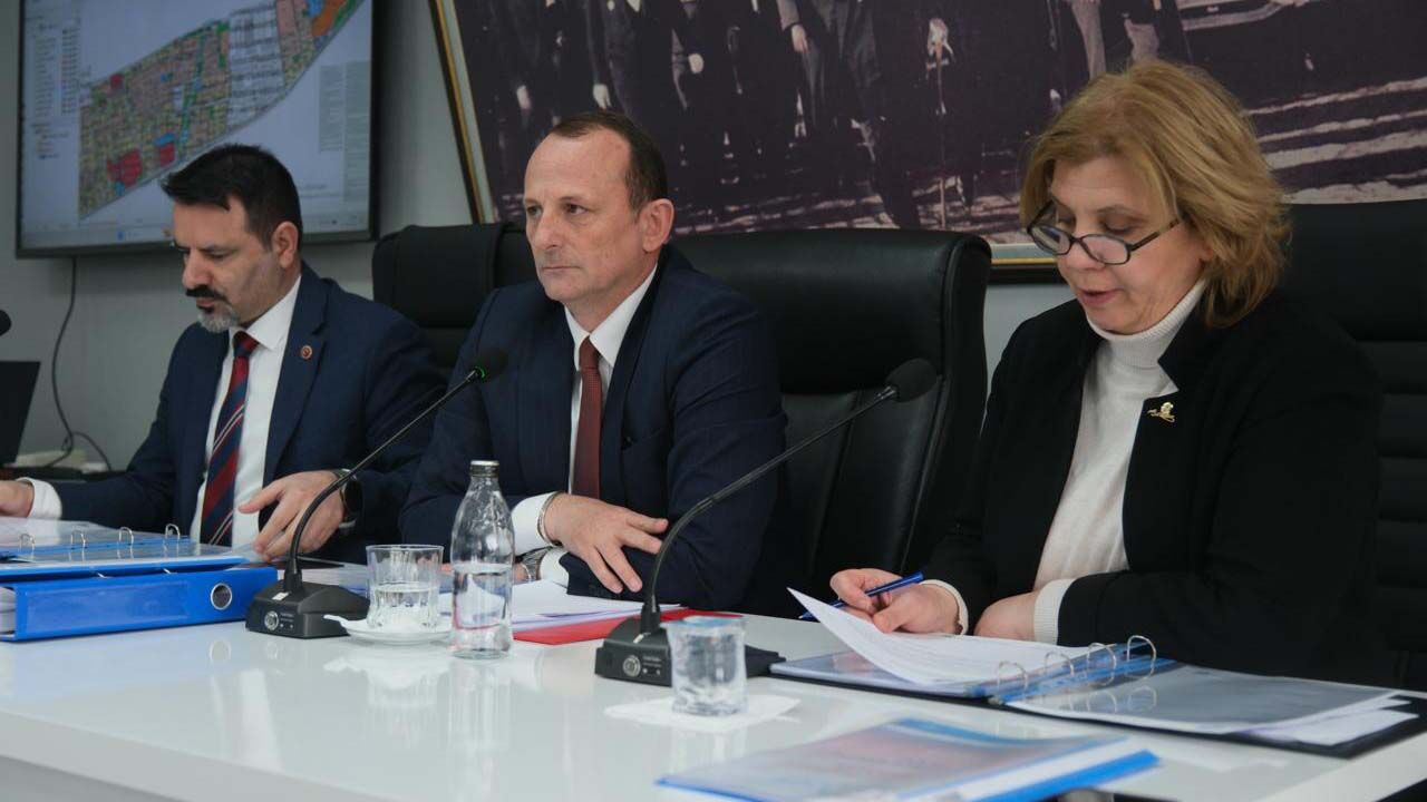 Yalova Ciftlikkoy Belediye Meclis Nisan Oturum E Ruhsat (1)