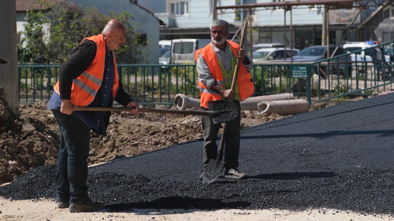 Yalova Ciftlikkoy Belediye Baskan Sultaniye Mahalle Sicak Aslfat Calisma Inceleme (4)