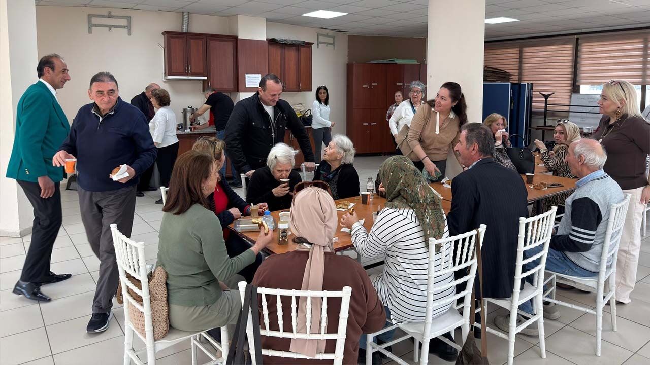 Yalova Ciftlikkoy Belediyesi Turk Sanat Muzigi Kursiyer (2)