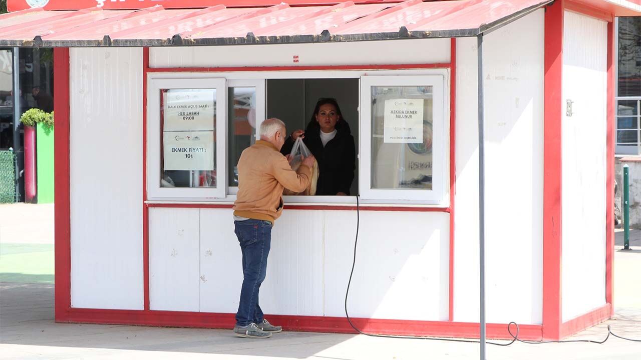Yalova Ciftlkkoy Belediye Halk Ekmek Hizmet (2)