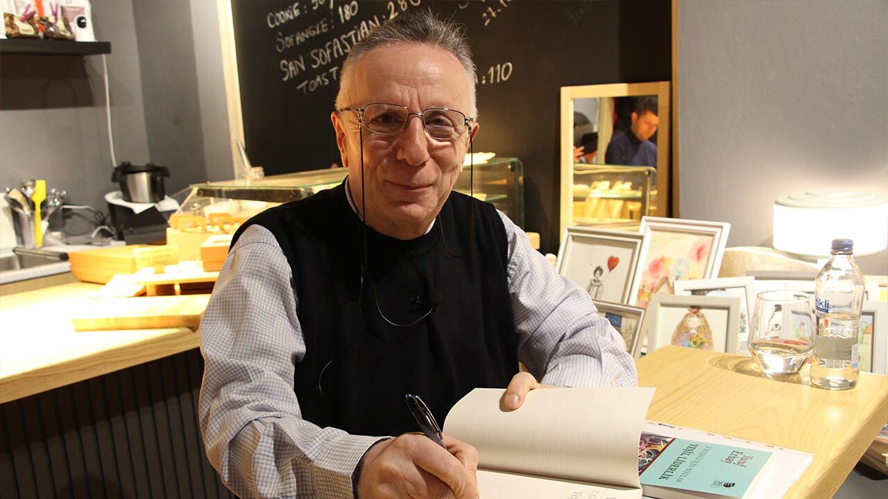 Yalova Eski Vali Akademisyen Yeni Kitap Z Kusagi Haber (2)