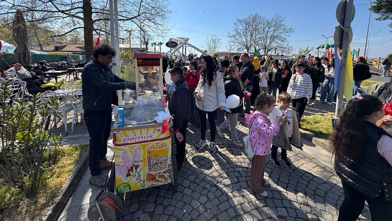 Yalova Fenerbahçeliler Derneği'nde 23 Nisan Coşkusu Yaşandı (2)
