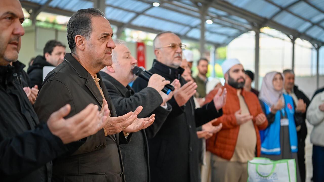 Yalova Il Muftusu Vali Hac Kafile Kutsal Topraklar Yolculuk (2)