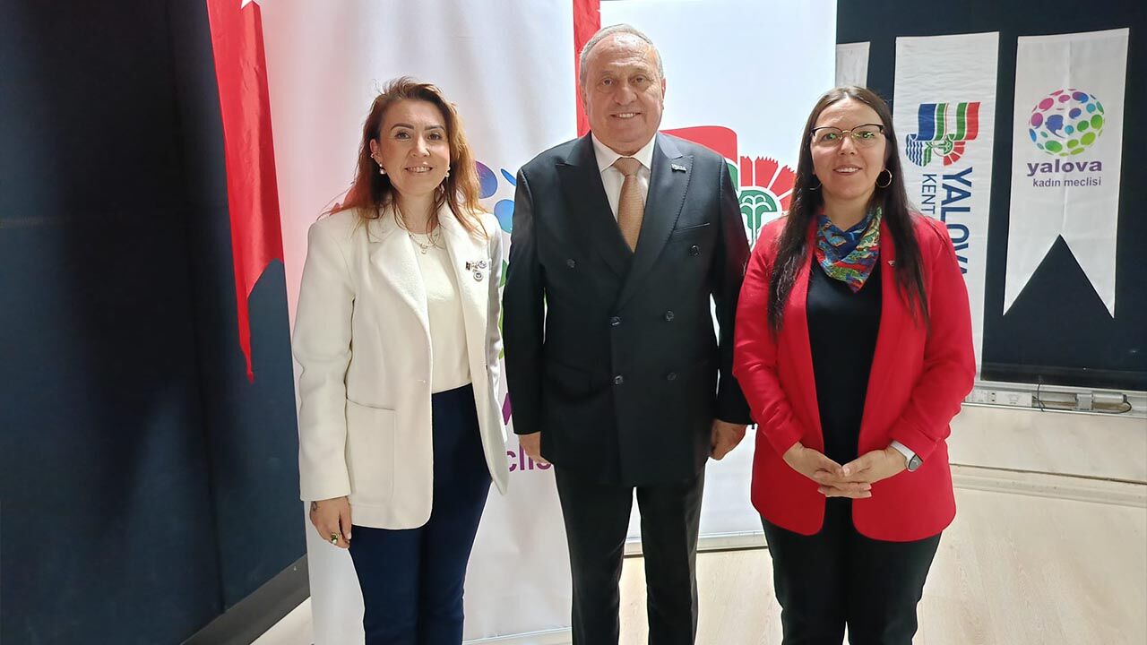 Yalova Kent Konseyi Kadın Meclisi Genel Kurulu Gerçekleştirildi (5)