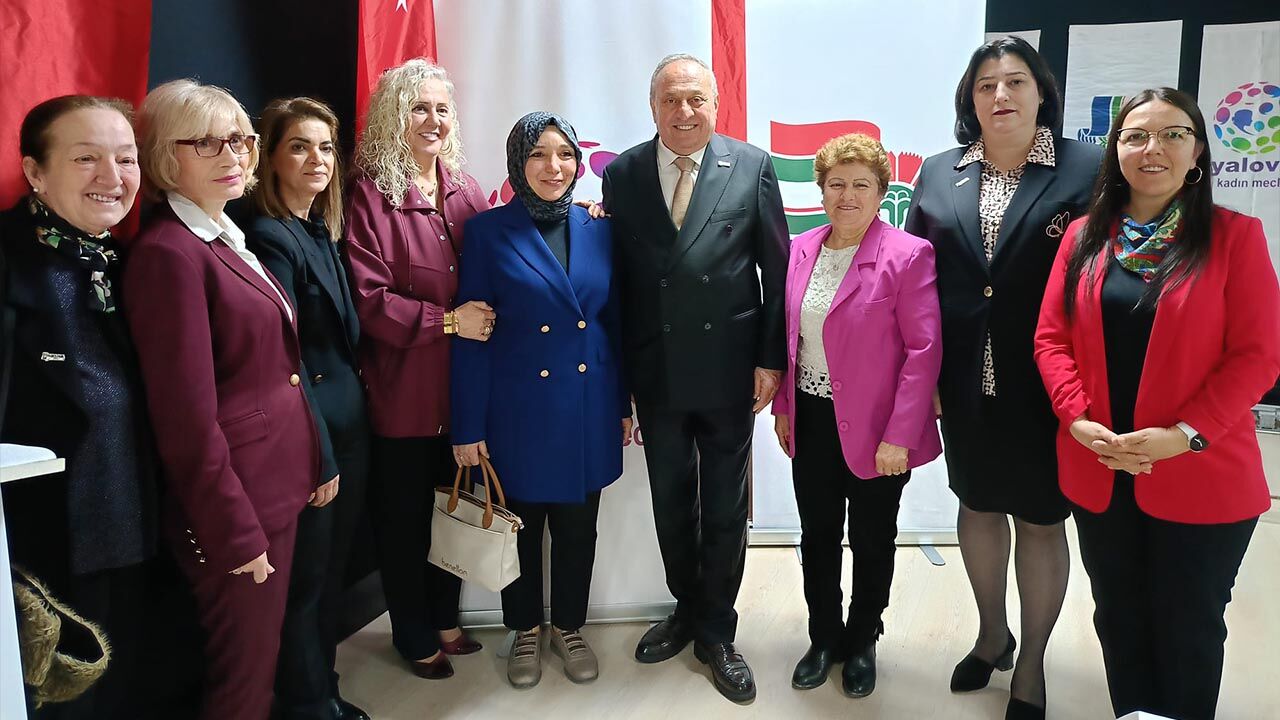 Yalova Kent Konseyi Kadın Meclisi Genel Kurulu Gerçekleştirildi (6)