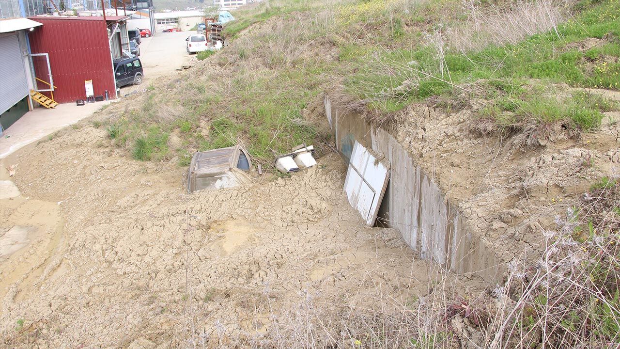 Yalova Kirazli Sanayi Sitesi Toprak Kayma Istinat Duvari Cokuntu Esnaf Sikayet (7)