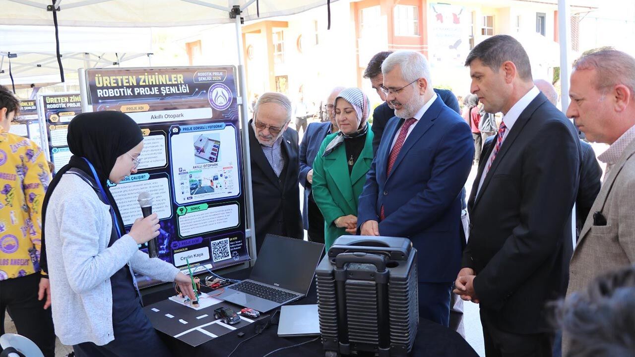 Yalova Sehit Islam Altug Imam Hatip Robotik Senlik (2)