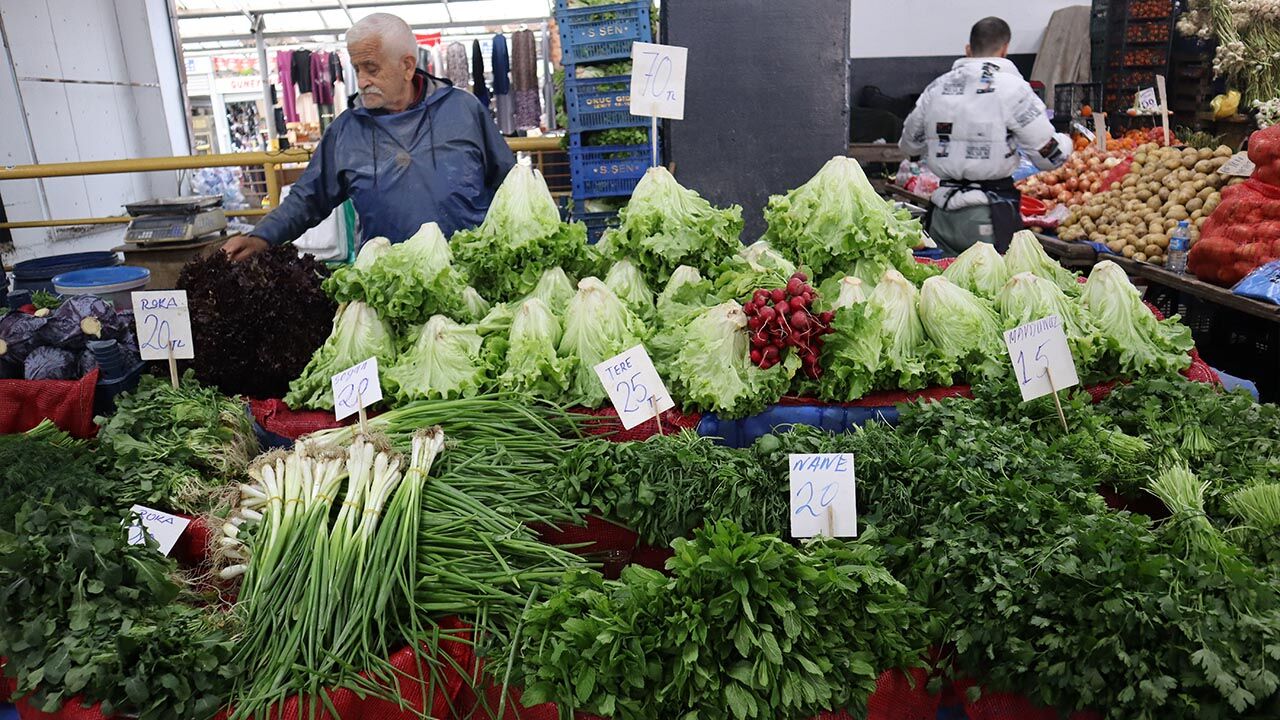 Yalova Semt Pazarı’nda Bahar Etiketi (6)
