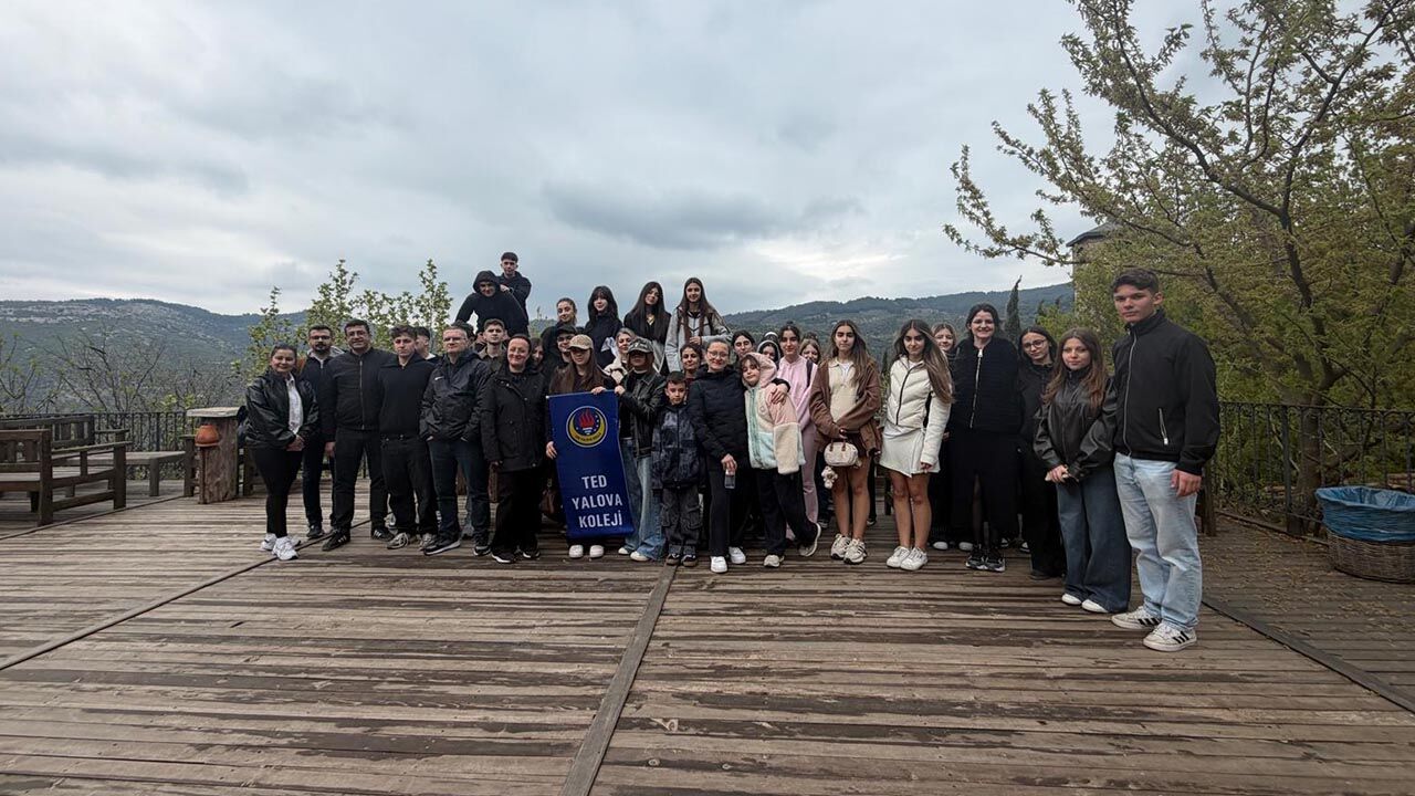 Yalova Ted Kolej Izmir Gezi Uzay Kamp Antik Kent Sirince Matematik Koyu (6)
