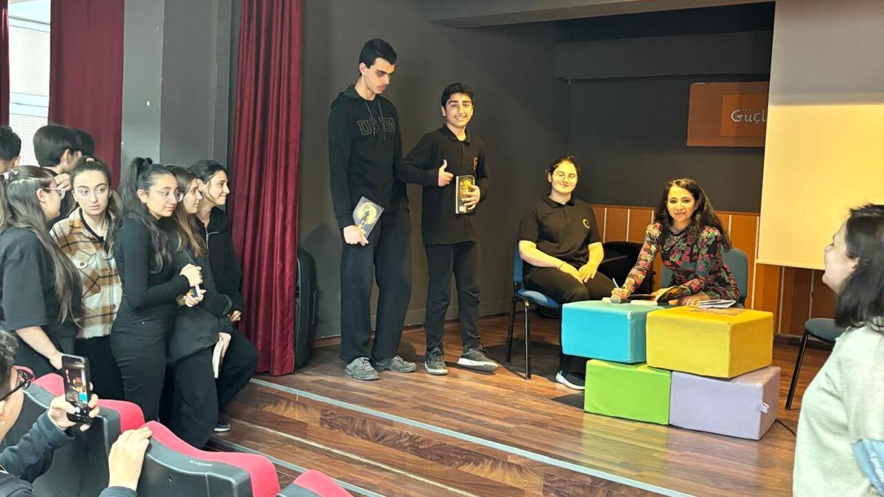 Yalova Termal Fen Lise Yazar Hatice Uzgul Roman Soylesi Ogreniler (5)