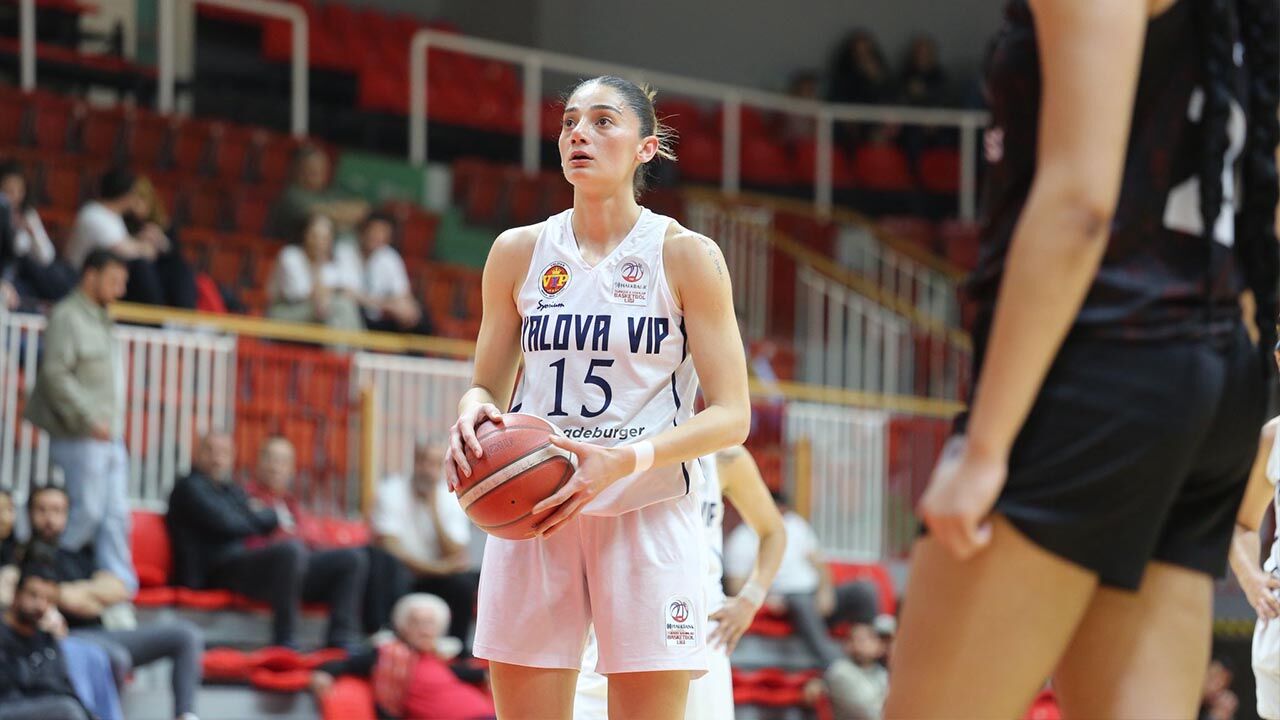 Alkışlar Bizim Kızlara (8)