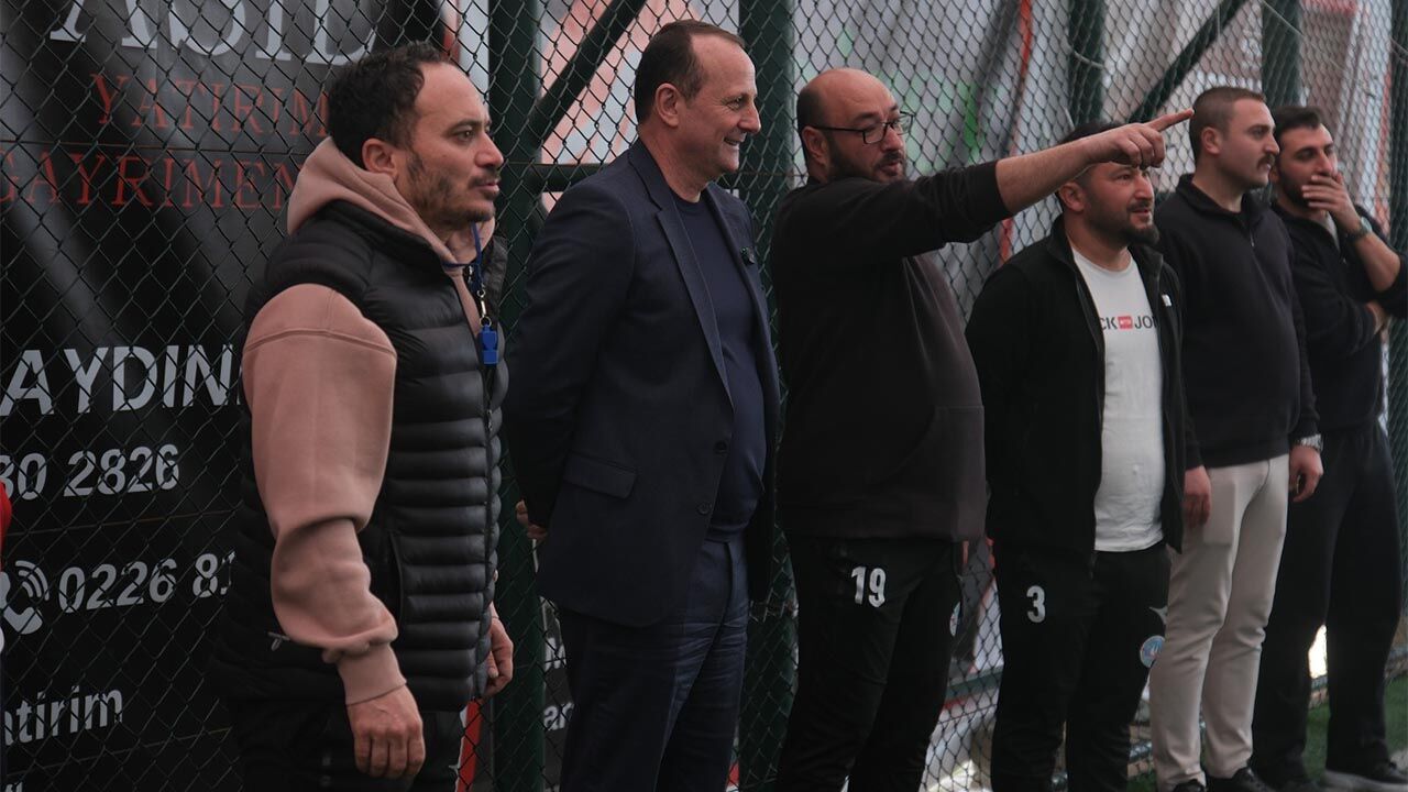 Başkan Yele, Osman Bakay Spor Tesisleri’nde İncelemelerde Bulundu (2)