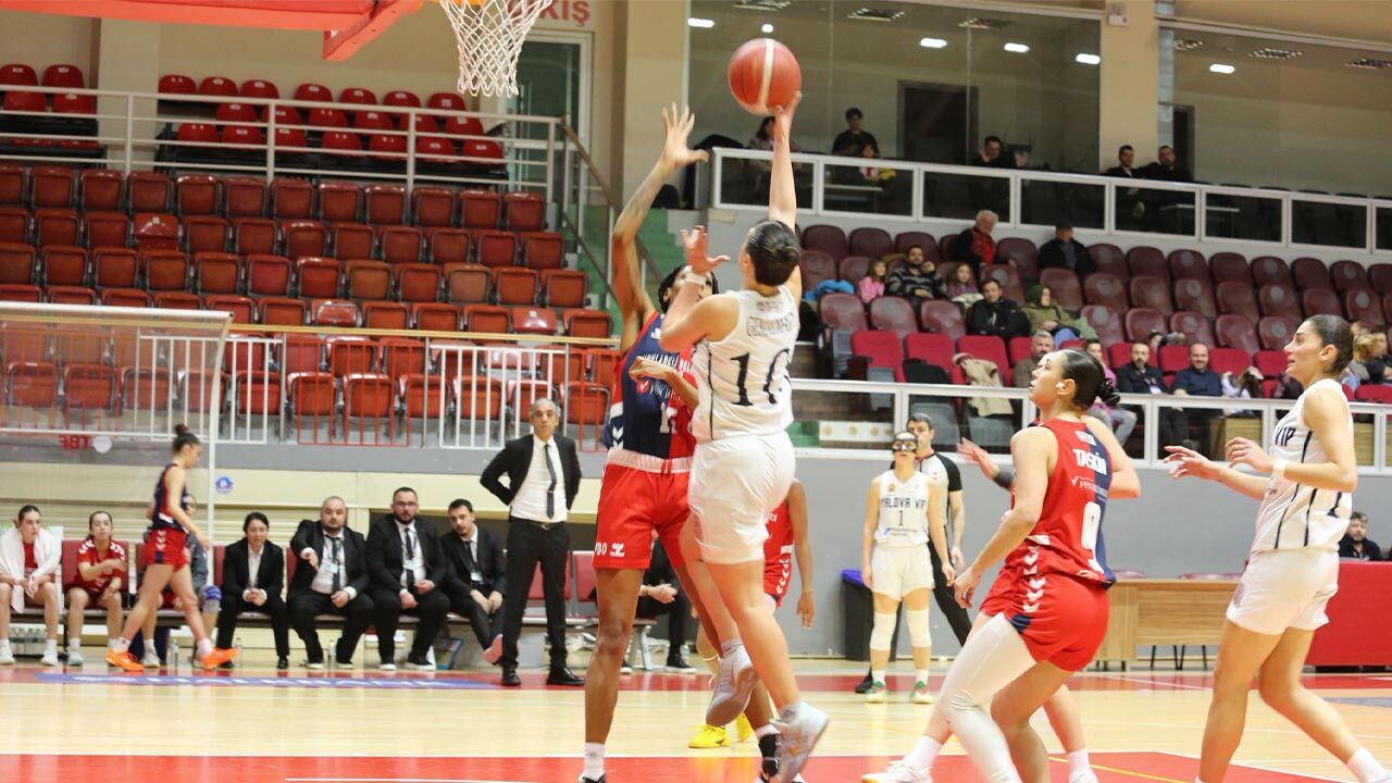 Bizim Kızlar, Darıca’yı Ağırlıyor (1)