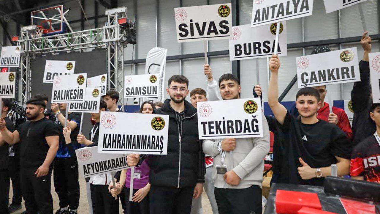 Demir Bilekler Yalova’da Ter Döküyor (3)