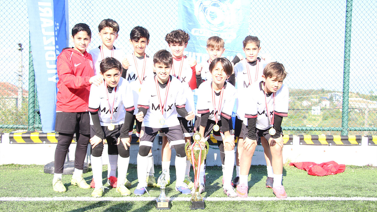 Futbolun Yükselen Yıldızları Yalova’da Parladı (6)