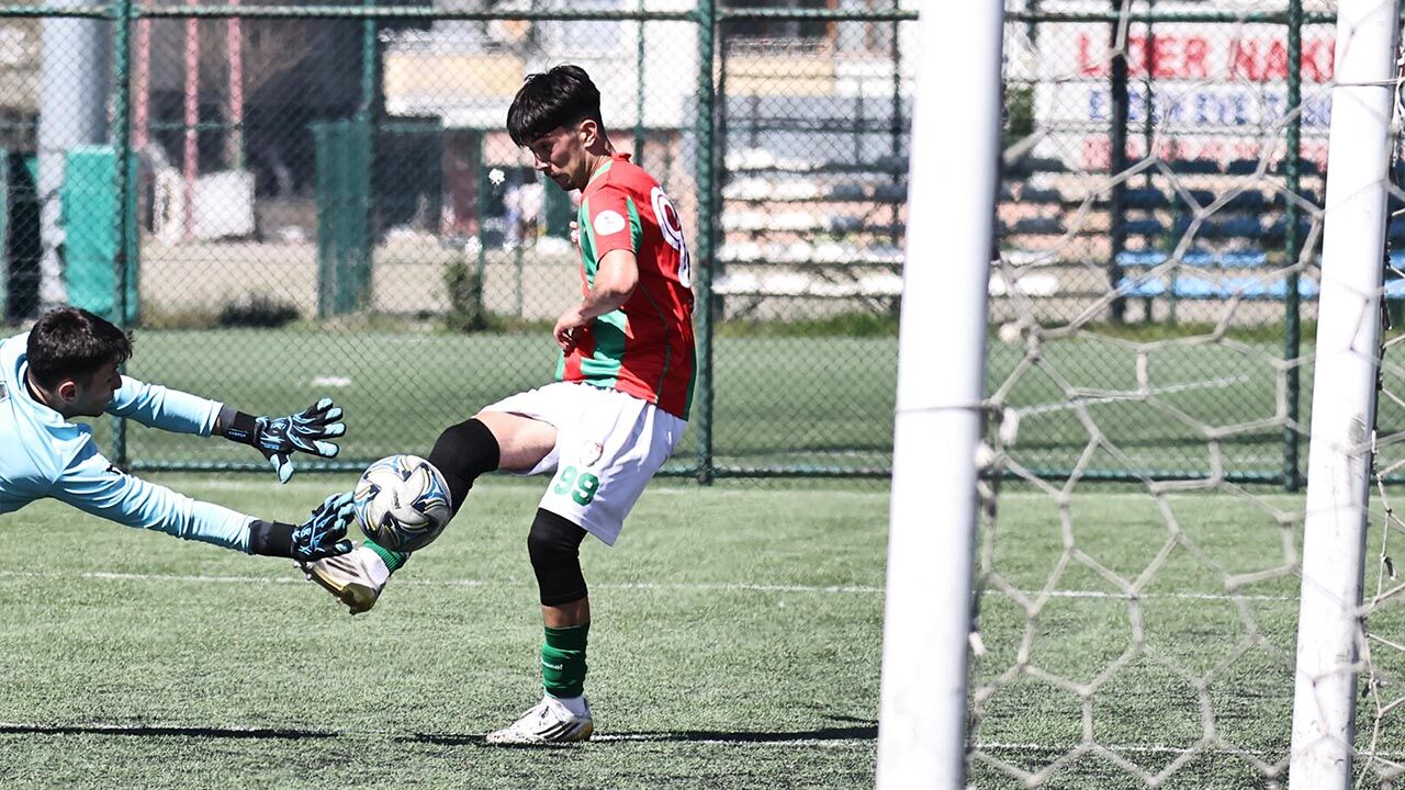 Gençler Son İç Saha Maçında Tat Vermedi (5)