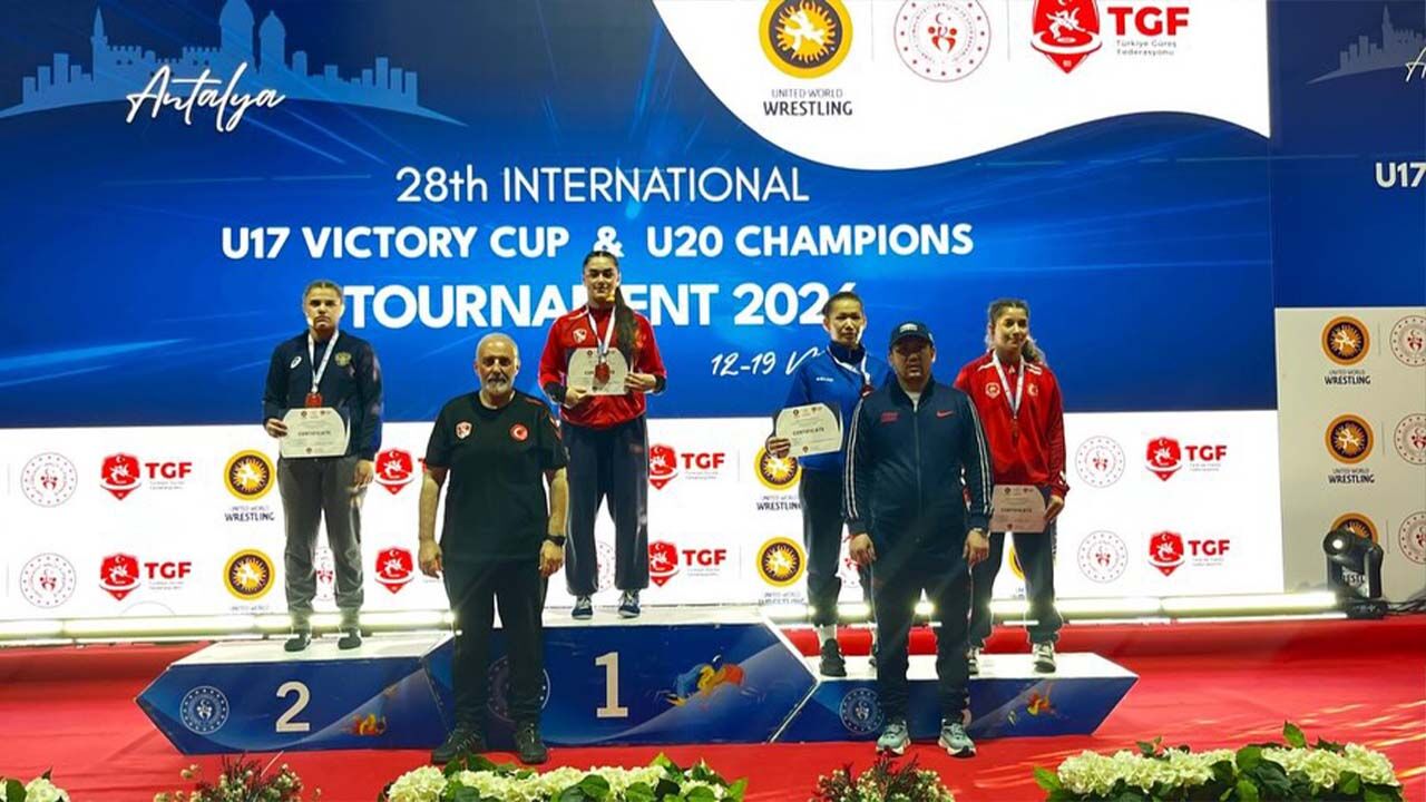 Kısmet Rümeysa Tezcan Altın Madalyayı Kaptı (1)