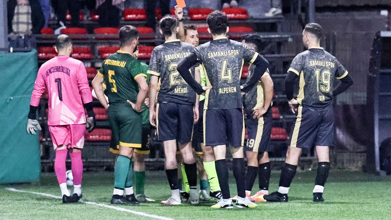 Tam 5 Gol, 7 Kırmızı Kart Ve 4 Sarı Kart Kazanan Gençlerbirliği (4)