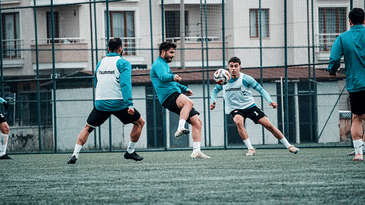 Yalova Fk, Ankara Semalarında (2)