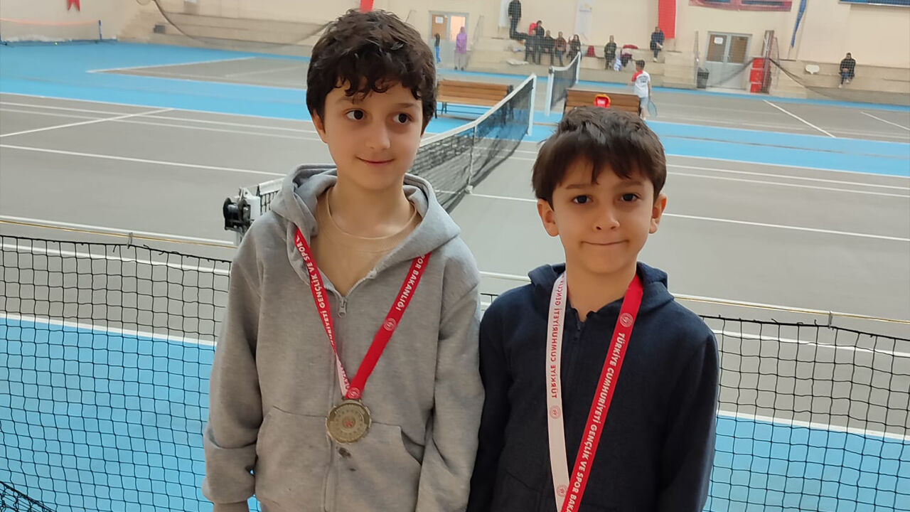 Yalova Tenis Ve Dağcılık Spor Kulübü Afyon’a Damga Vurdu (1)