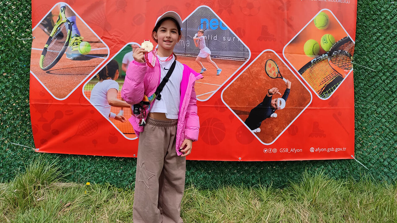 Yalova Tenis Ve Dağcılık Spor Kulübü Afyon’a Damga Vurdu (6)