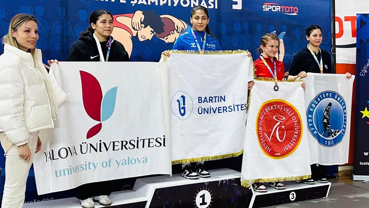 Yalova Universite Burdur Unilig Gures Sampiyona Basari Madalyalar (10)