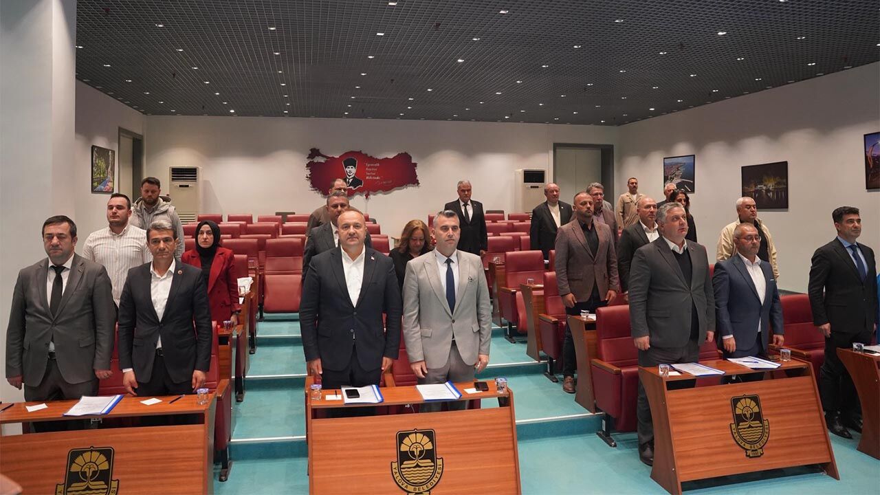 Adil Yele Güven Tazeledi (1)