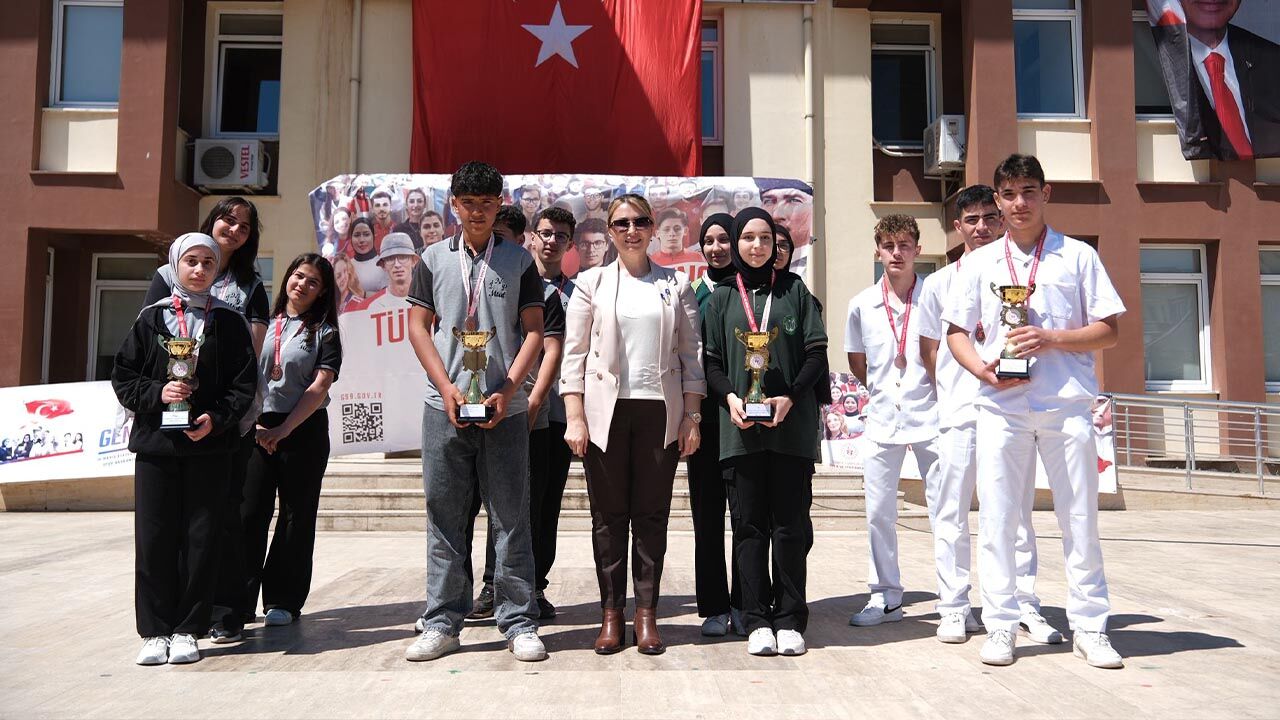 Altinova’da 19 Mayis Coşkusu (7)