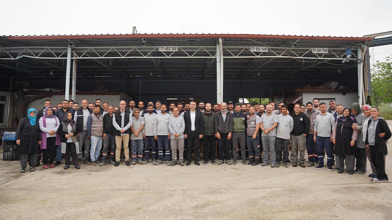 Başkan Yılmaz Tavşan’dan Çalışanlarına Bayram Jesti (4)