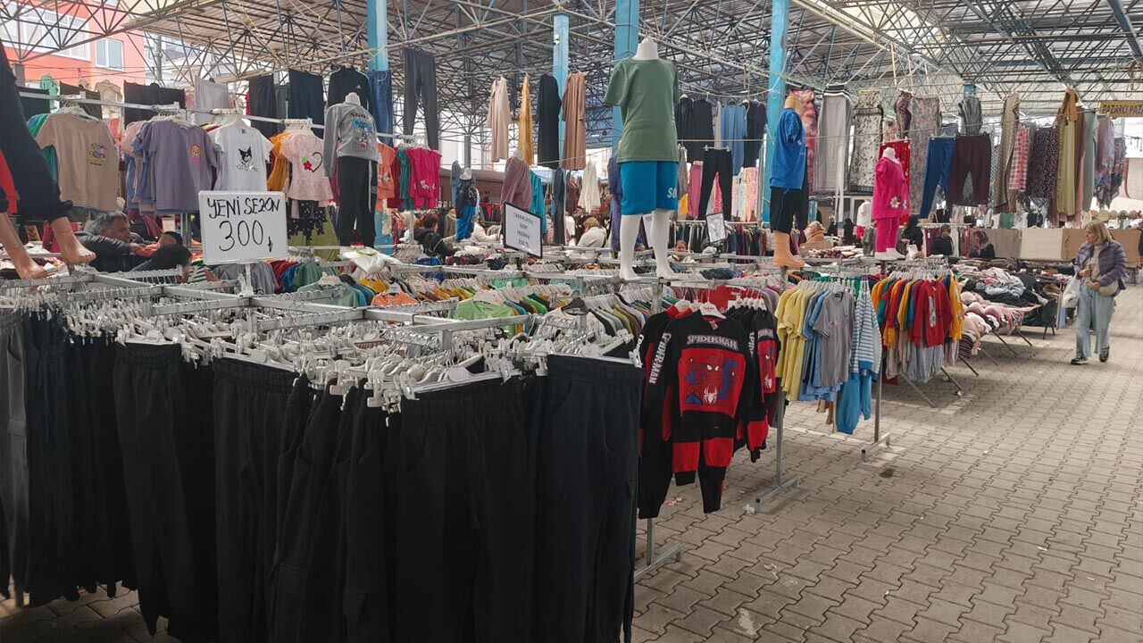 Çiftlikköy’de Hesaplı Alışverişin Kalbi Bu Pazarda Atıyor (6)