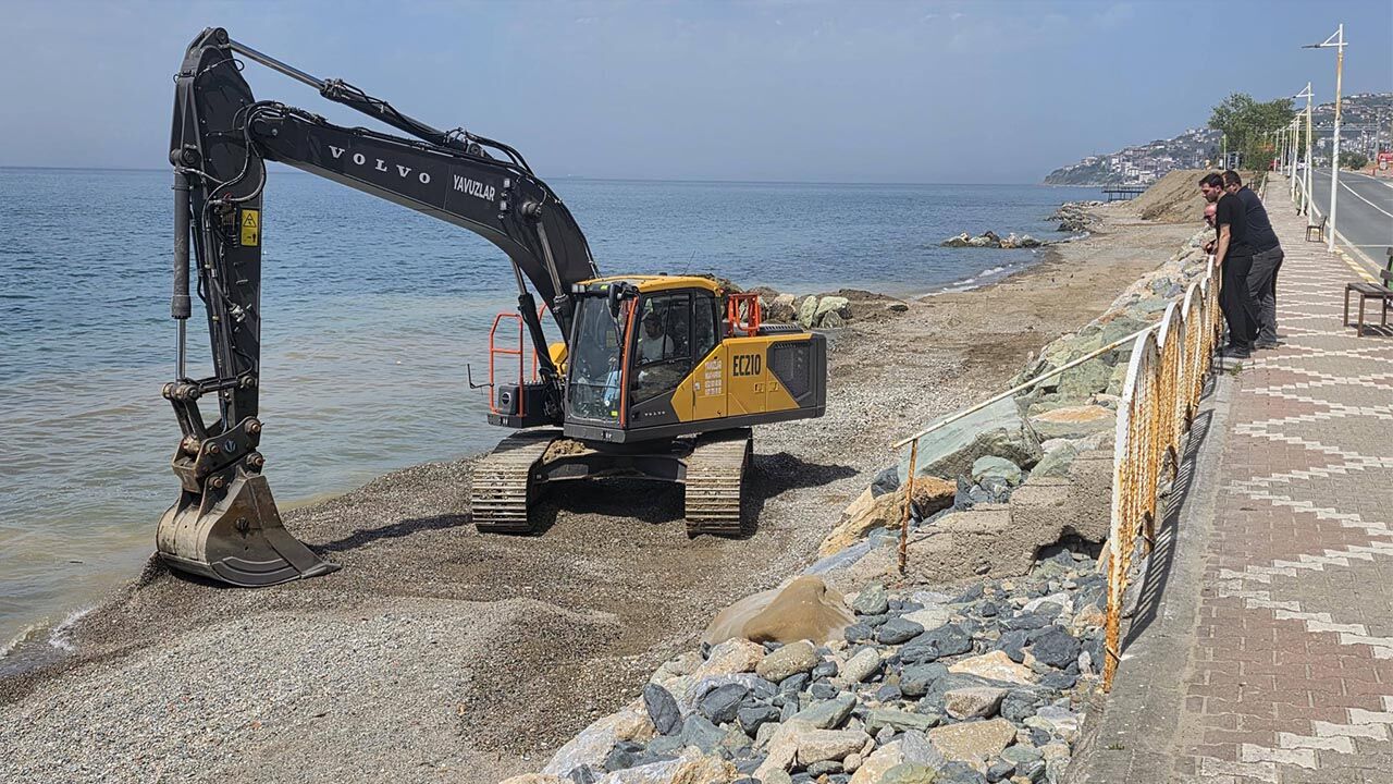 Esenköy Belediyesi Durmuyor (3)