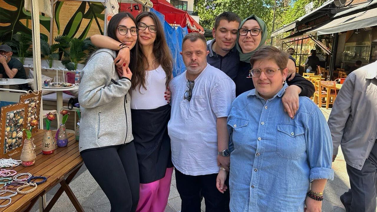 Luen Coffee'de 3 Dakikalık Empati Buluşması (3)