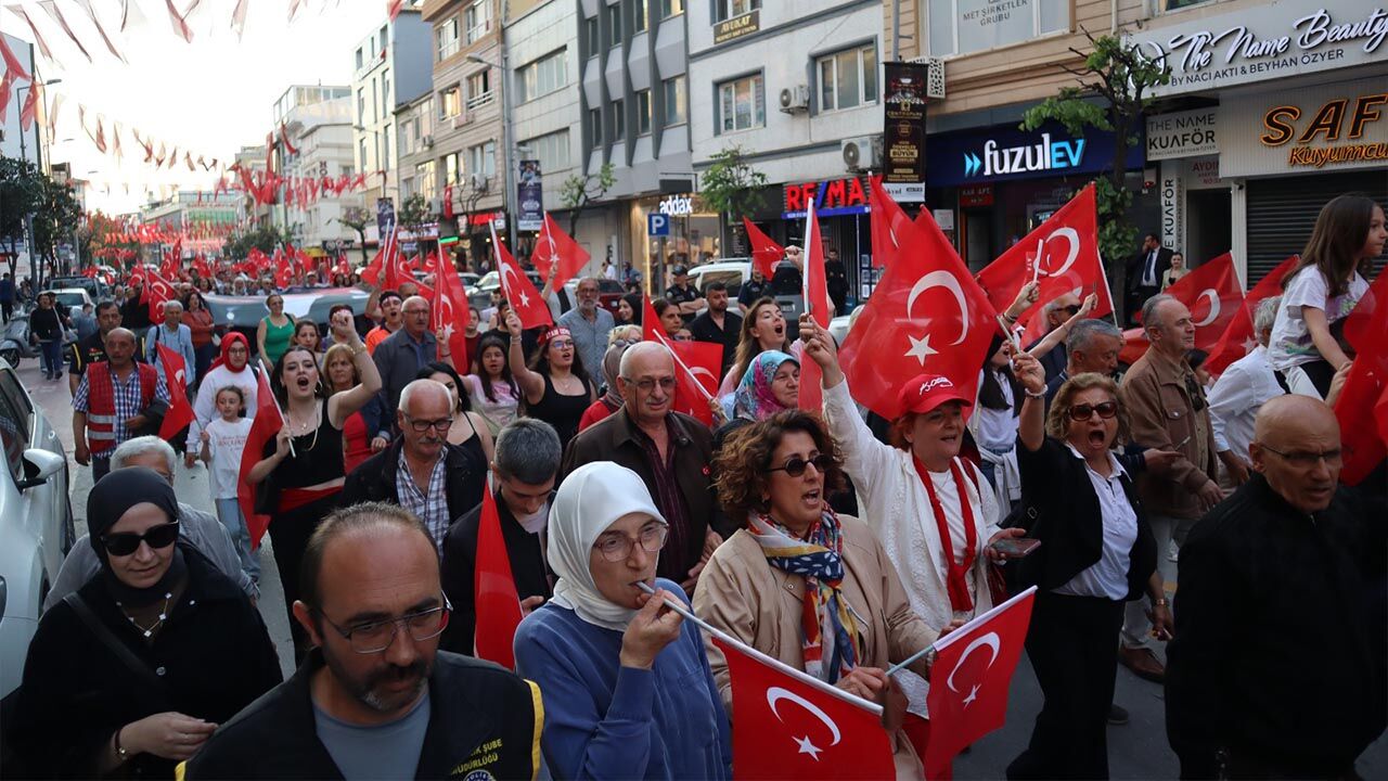 Chp Yalova Il Genclik Kollari 19 Mayis Yuruyus Kortej Haber (6)