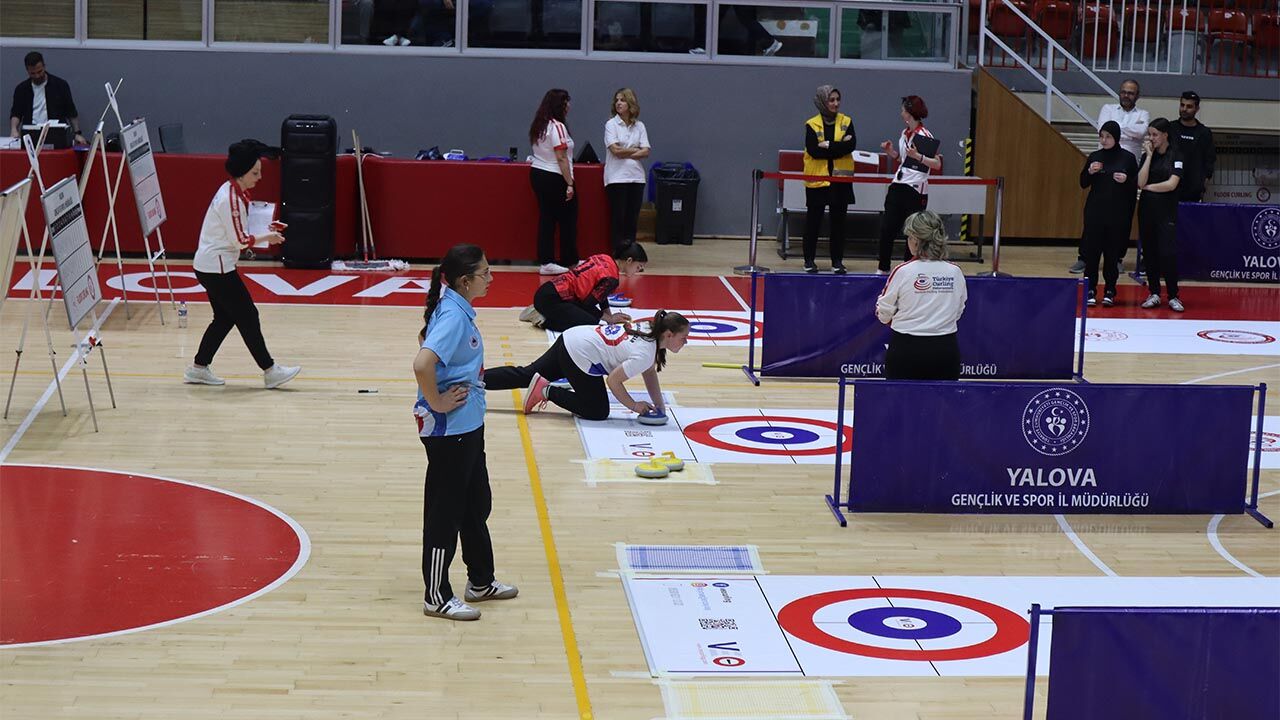 Yalova Turkiye Floor Curling Sampiyona Kiz Erkek Karma 48 Takim Mucadele Haber (1)