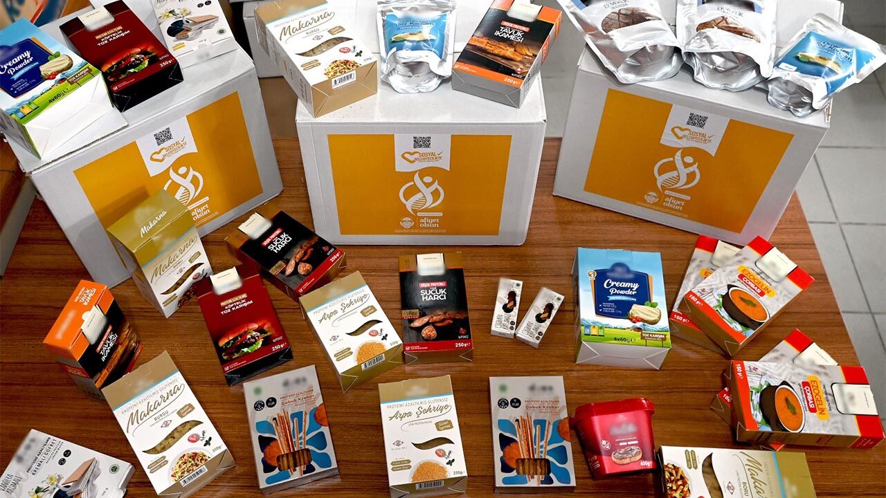 Pku Ve Çölyakli Bi̇reylere Bayram Desteği̇ (1)