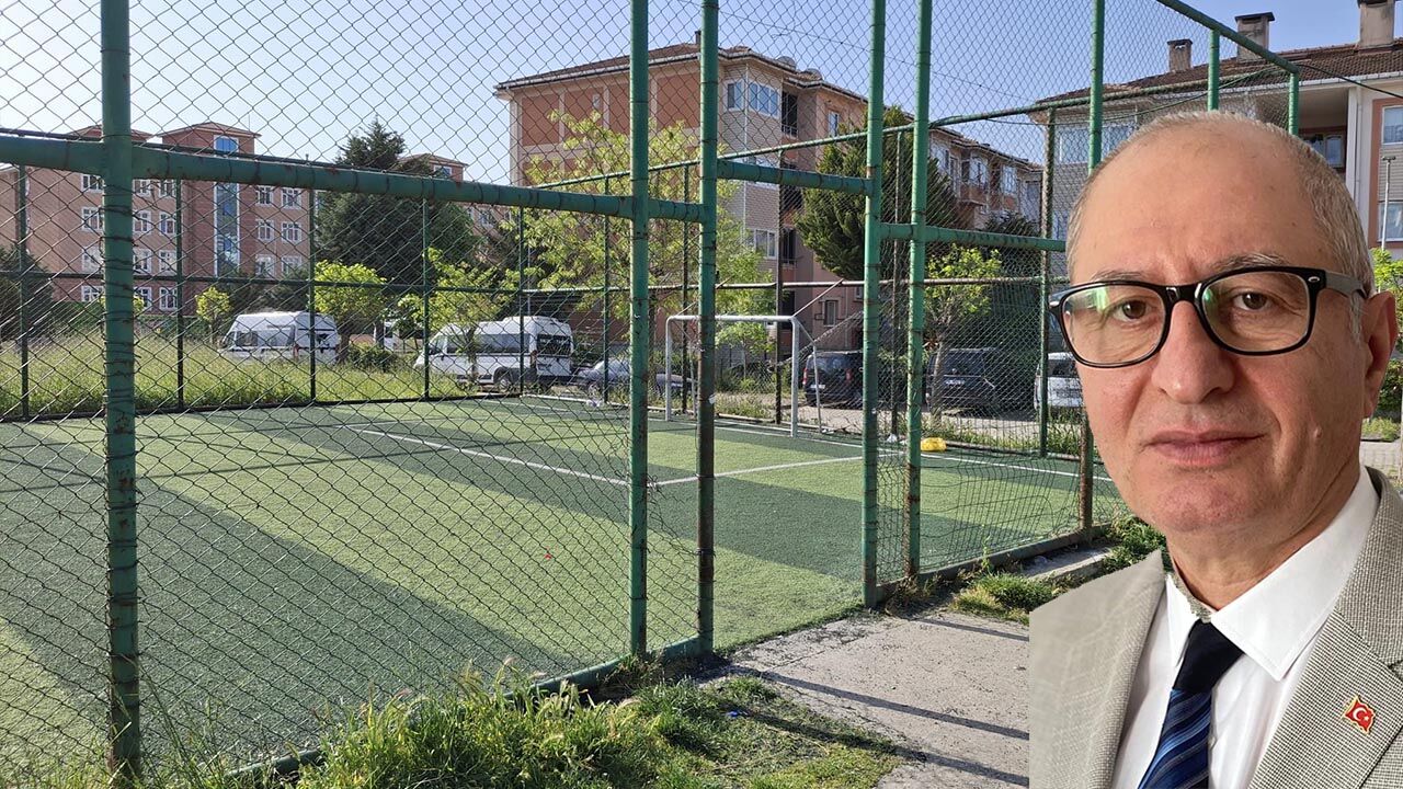 Toki̇ Halı Sahası Savaştan Çıkmış Gibi Haber (8)