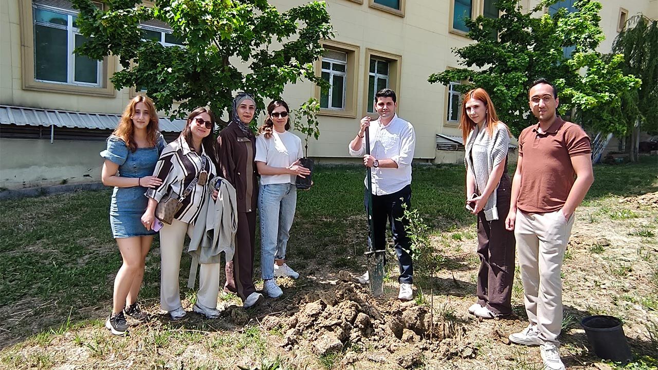 Yalova Üniversitesi Sosyal Hizmet Bölümünden Çevreye Duyarlı Etkinlik (2)