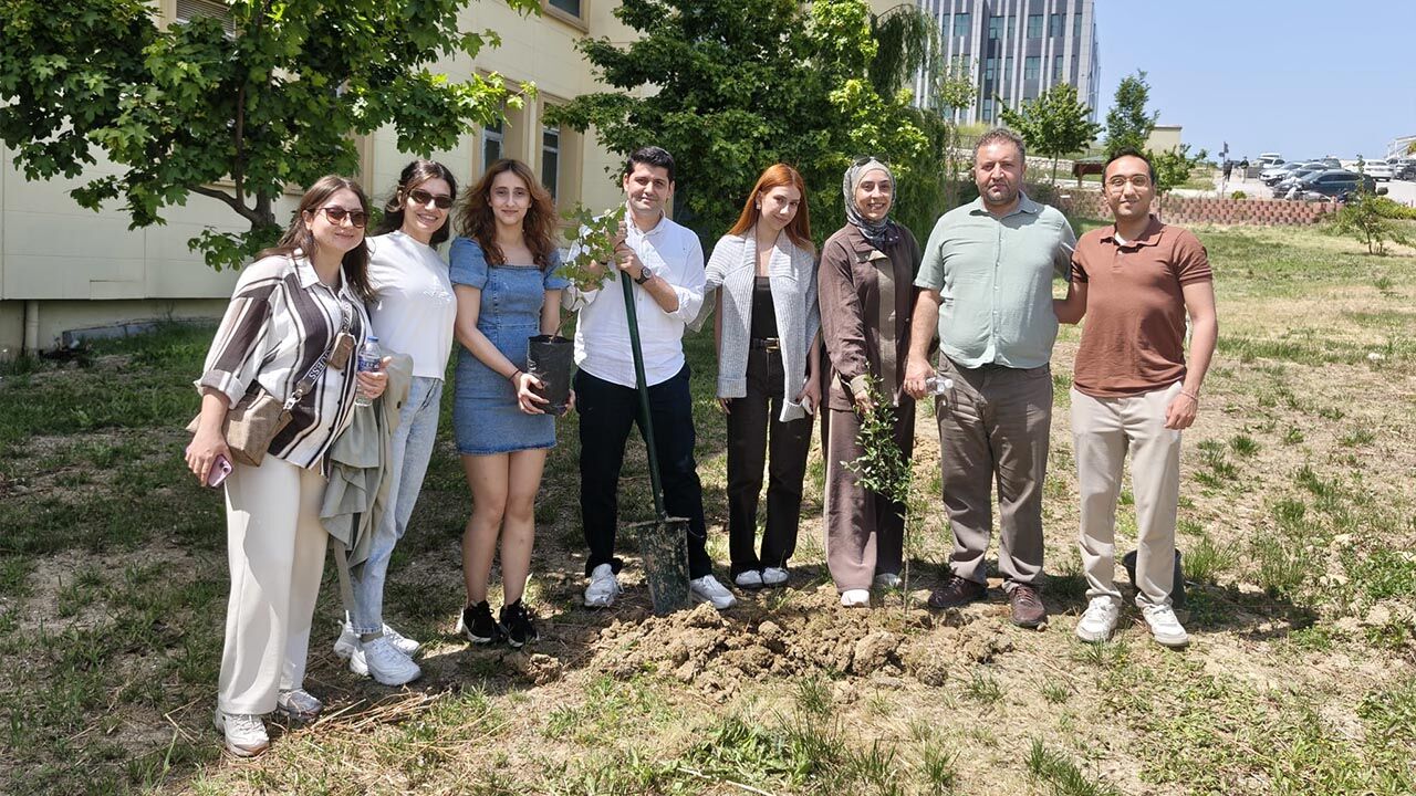 Yalova Üniversitesi Sosyal Hizmet Bölümünden Çevreye Duyarlı Etkinlik (7)