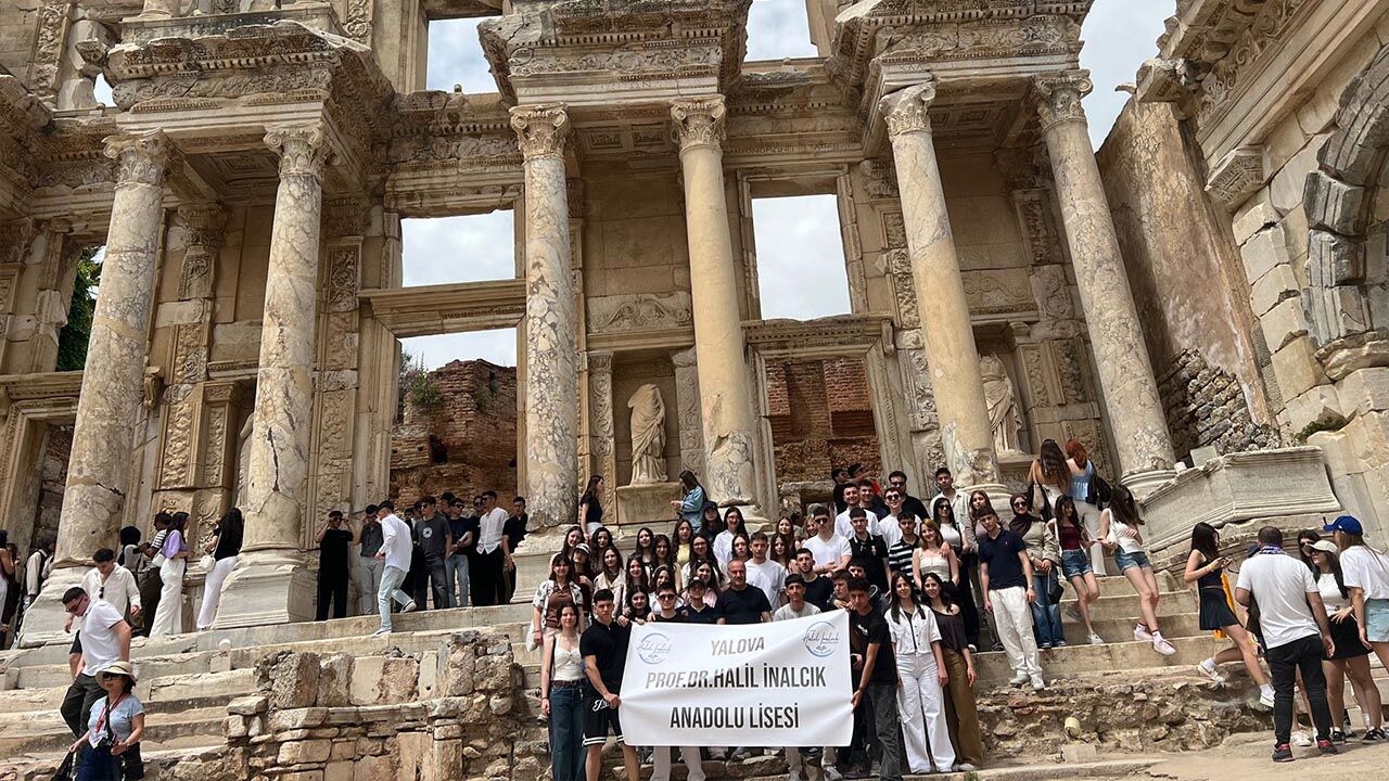 Yalovalı Öğrencilerden İzmir Çıkarması (6)