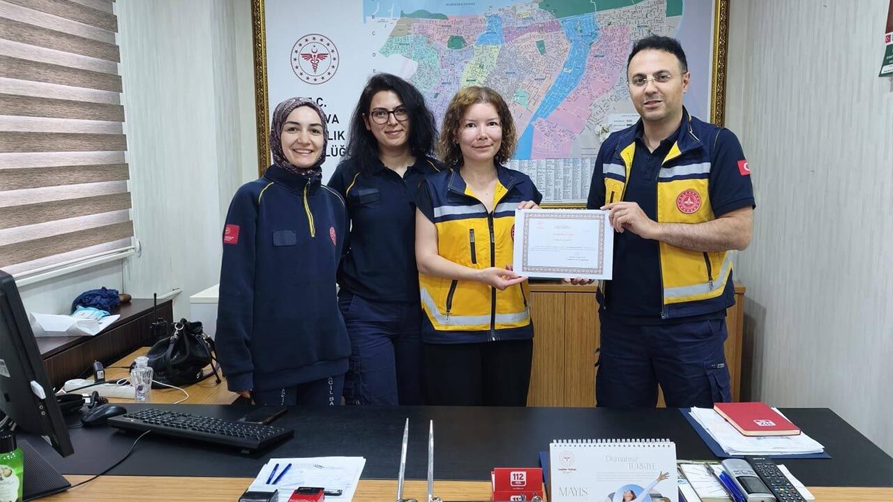 “Yılın Ambulans Sürücüsü” Ercan Aktaş Seçildi (4)