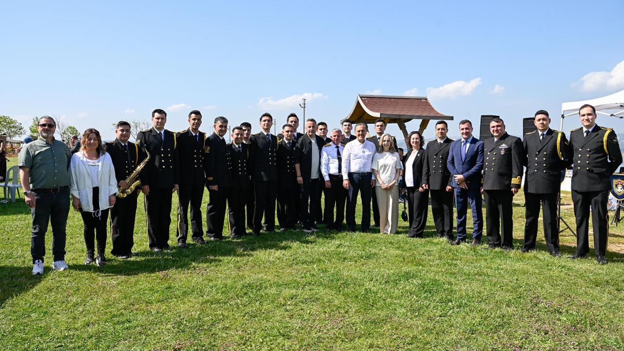 Vali Usta, Karamürsel’de Şehit Anneleriyle Buluştu (4)