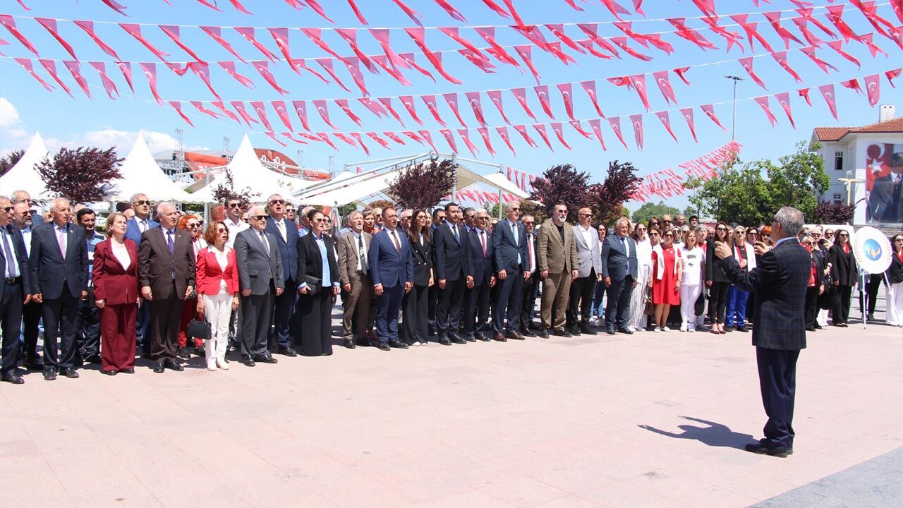 Yalova Chp Il Baskanlik 19 Mayis Kutlama Toren Program Haber (3)