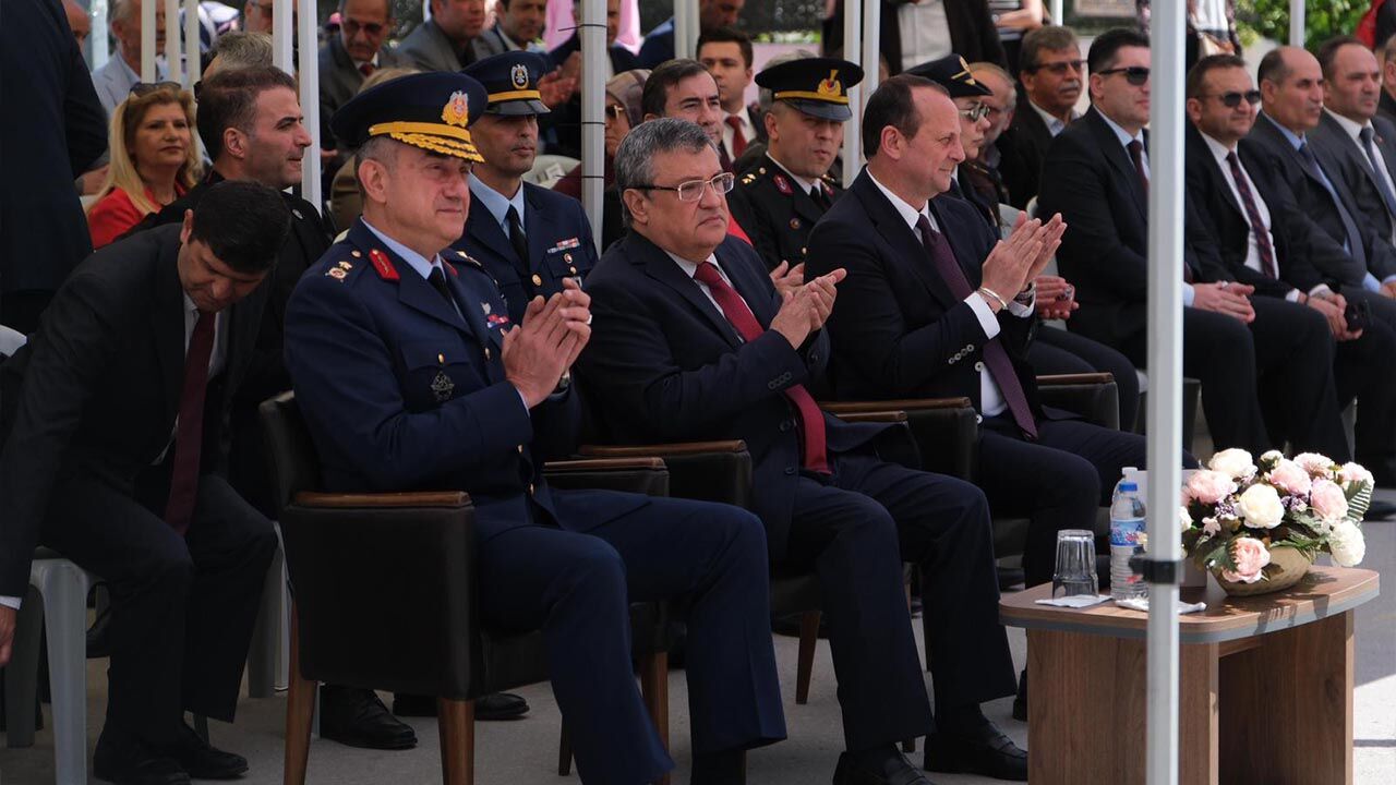 Yalova Ciftlikkoy 19 Mayis Ataturk Anma Genclik Spor Bayrami Kutlama Haber (3)