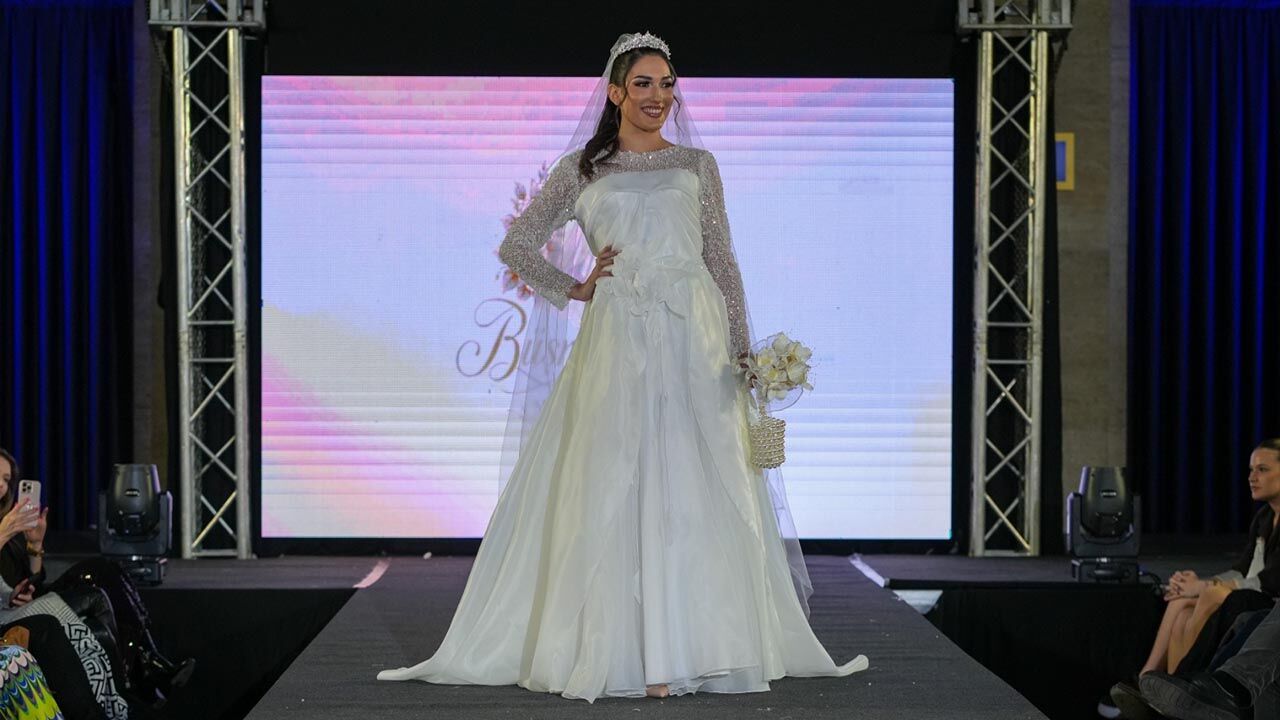 Yalova Kadin Modaci Bulgaristan Ruse Defile (5)