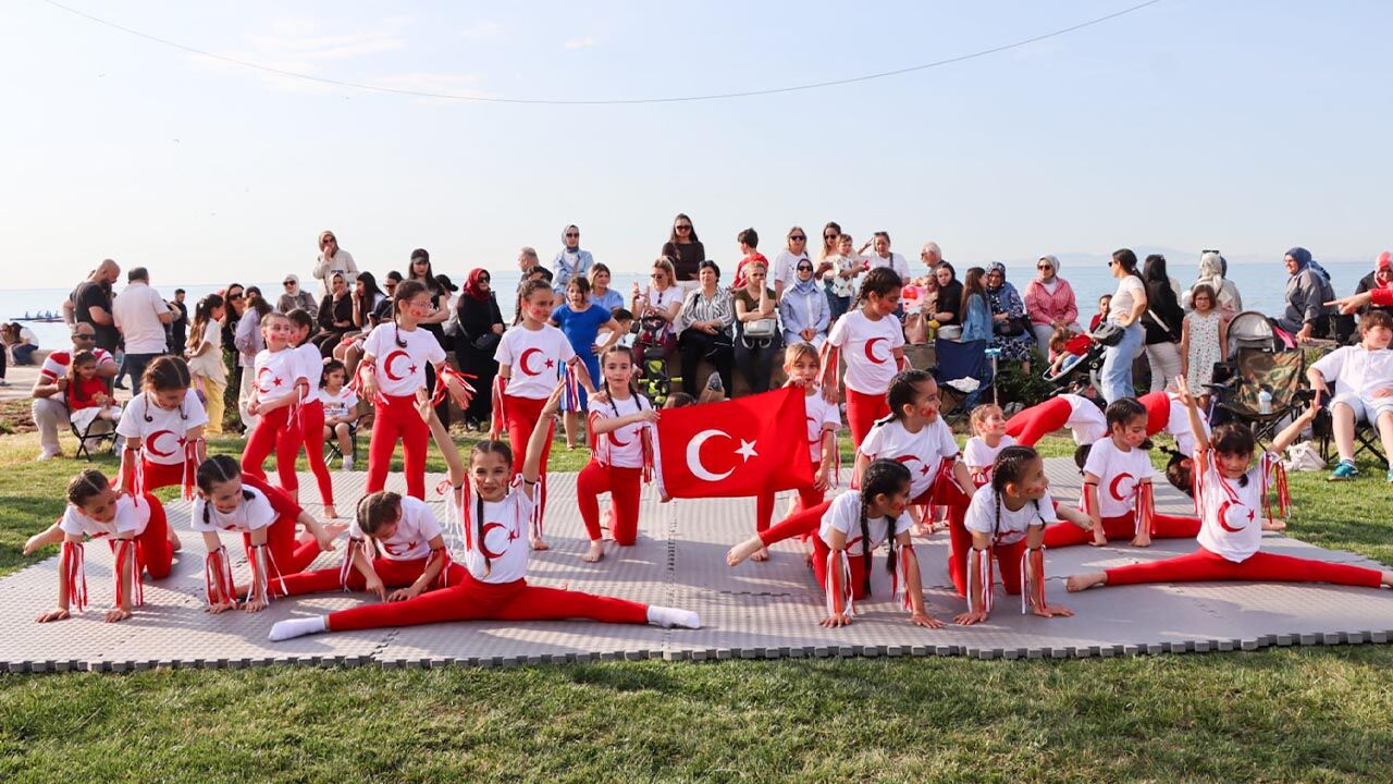 19 Mayista Sporun Bi̇rleşti̇ri̇ci̇ Gücü Ve Bayramin Heyecani Bi̇r Aradaydi (11)