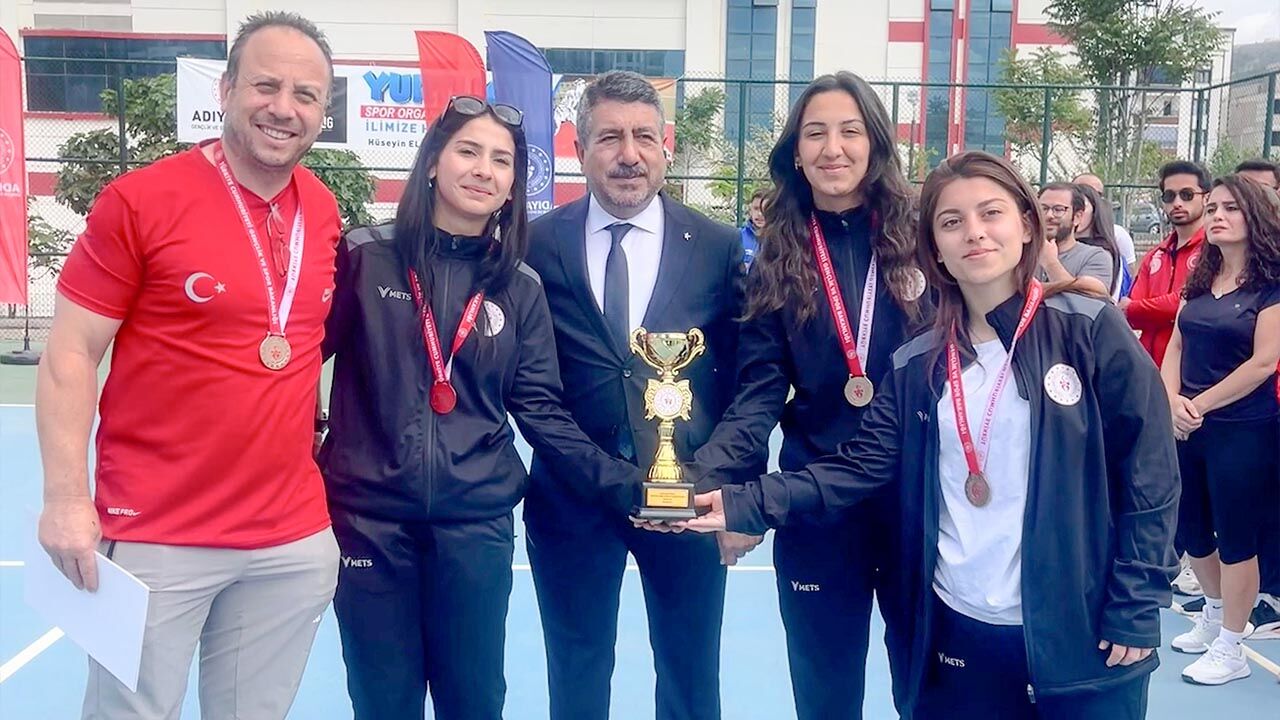 Adıyaman’da Yalova Rüzgarı Esti (5)