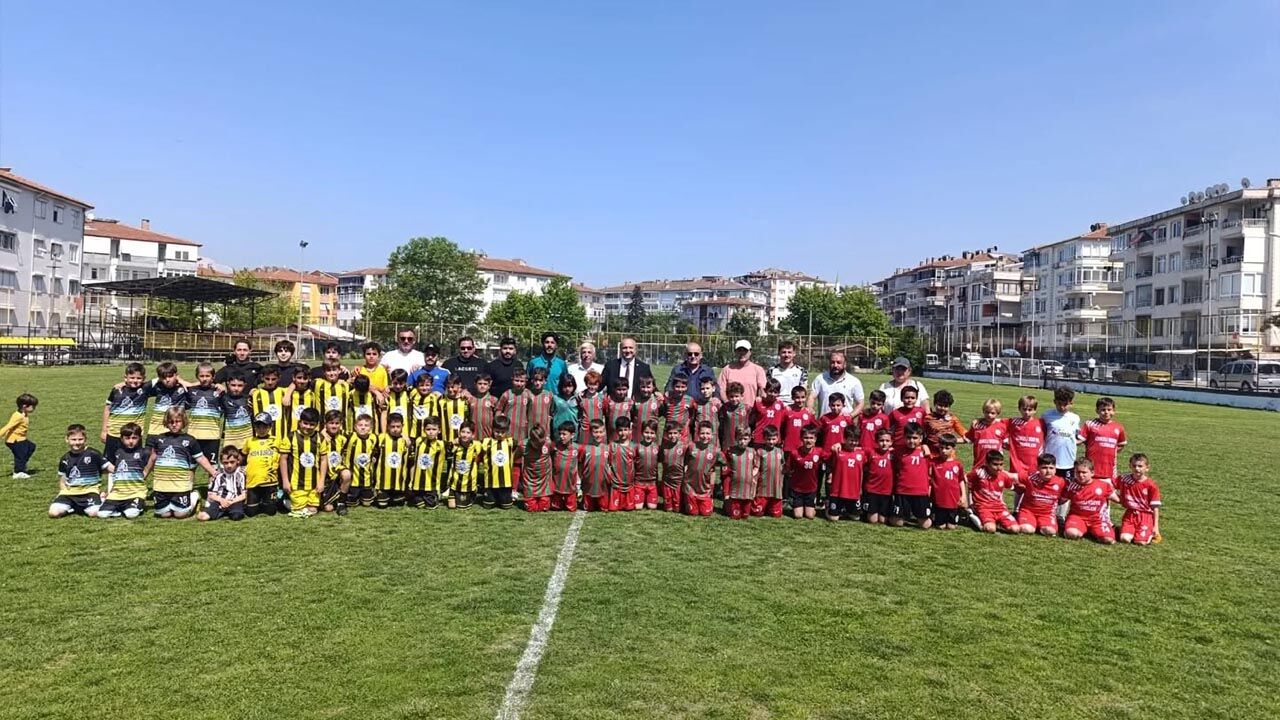 Çınarcık'ta 19 Mayıs Coşkusu Sahaya Taştı! (5)