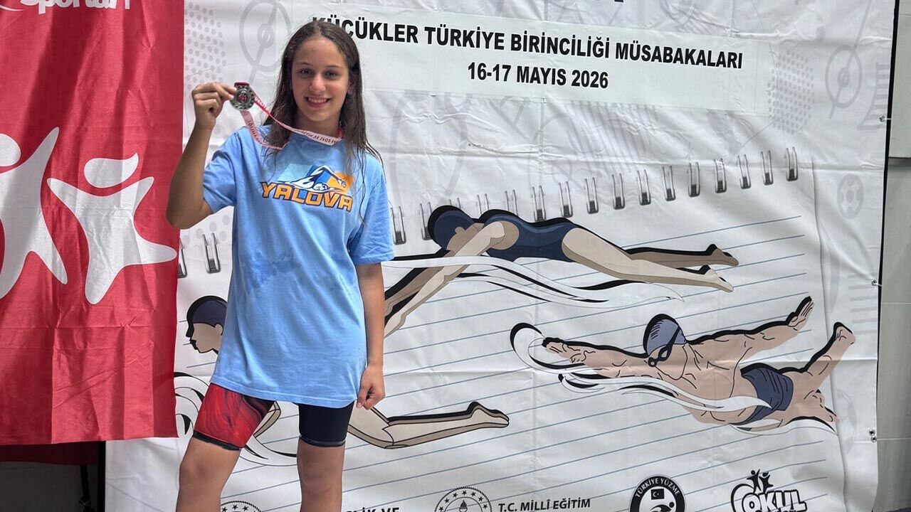 Duru Sevde Pirinç, Havuzdaki Başarılarına Devam Ediyor (2)