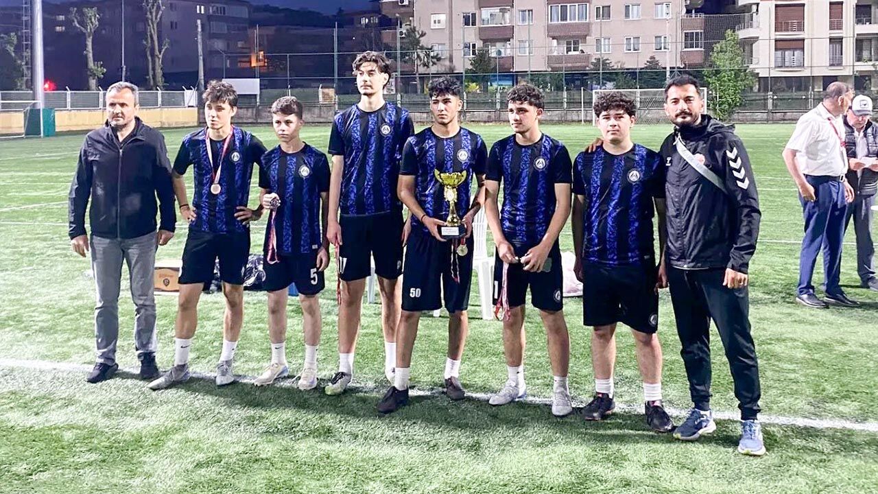 Gençlik Kupası 5X5 Sokak Futbolu Turnuvası Nefes Kesti (6)